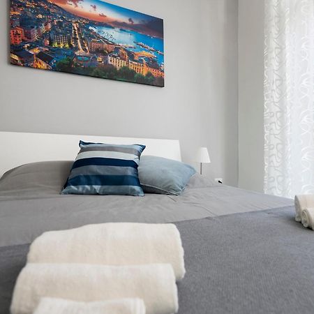 Vista Duomo Apartment Наполи Екстериор снимка
