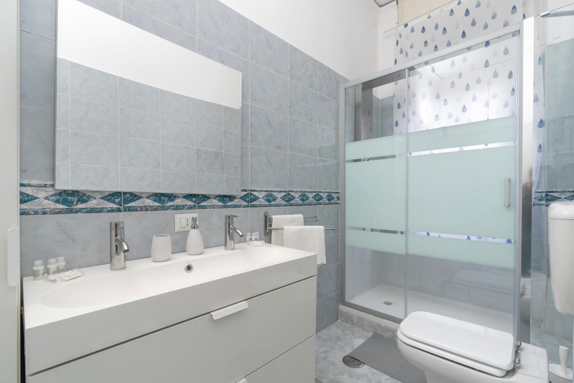Vista Duomo Apartment Наполи Екстериор снимка