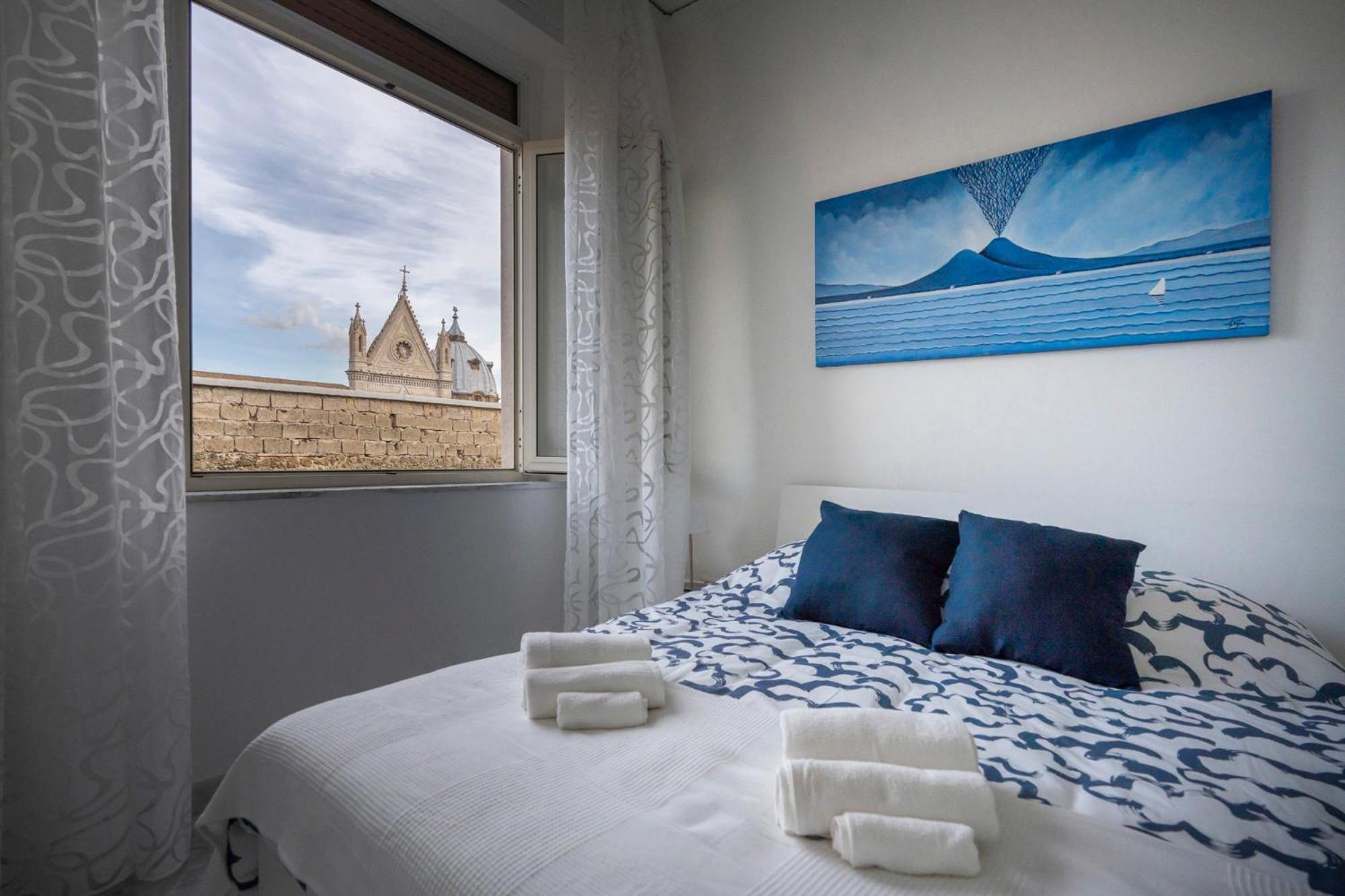 Vista Duomo Apartment Наполи Екстериор снимка